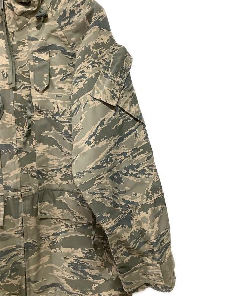 U.S.AIR FORCE（ユーエスエアフォース）U.S.AIR FORCE (ユーエスエアフォース) カモフラージュ柄ミリタリージャケット グリーン サイズ:MEDIUMの古着・服飾アイテム