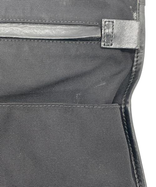 GUCCI（グッチ）GUCCI (グッチ) ショルダーバッグ ブラックの古着・服飾アイテム