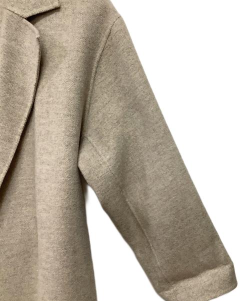 emmi（エミ）emmi (エミ) ウールへリンボンリバーコート ベージュの古着・服飾アイテム