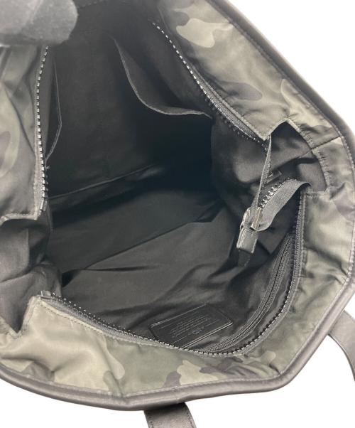 COACH（コーチ）COACH (コーチ) トートバッグ オリーブの古着・服飾アイテム