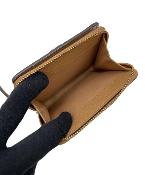 TORY BURCH（トリーバーチ）TORY BURCH (トリーバーチ) 2つ折り財布 キャメルの古着・服飾アイテム