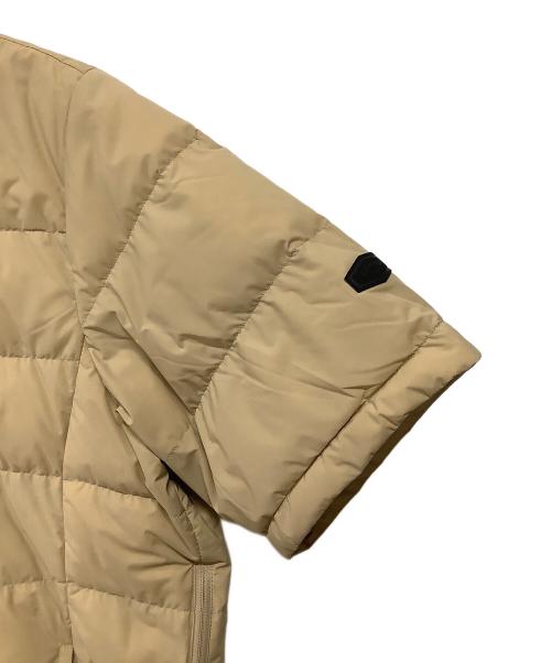 Callaway（キャロウェイ）Callaway (キャロウェイ) ストレッチナイロンプレーン半袖ハーフジップダウン C25216140 ベージュ サイズ:Lの古着・服飾アイテム