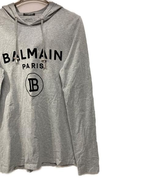 BALMAIN（バルマン）BALMAIN (バルマン) プルオーバーパーカー グレー サイズ:mの古着・服飾アイテム