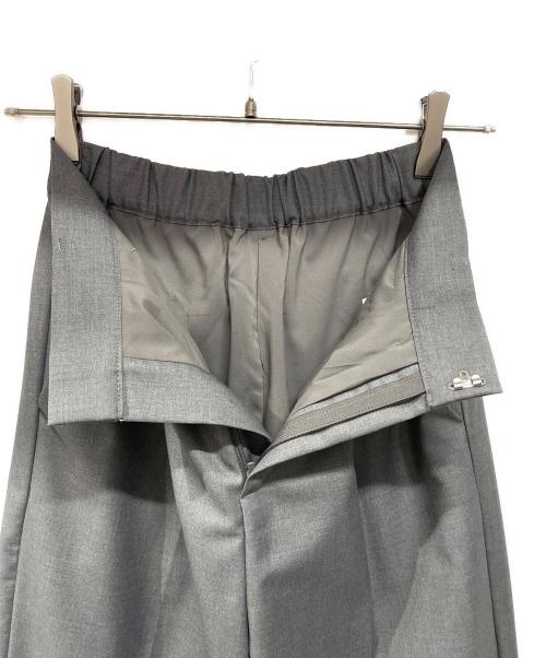 machatt（マチャット）machatt (マチャット) チンツ ストレート パンツ グレー サイズ:1の古着・服飾アイテム