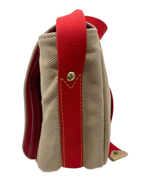 LOUIS VUITTON（ルイ ヴィトン）LOUIS VUITTON (ルイ ヴィトン) アンティグア ブサス PM ショルダーバッグ ベージュの古着・服飾アイテム