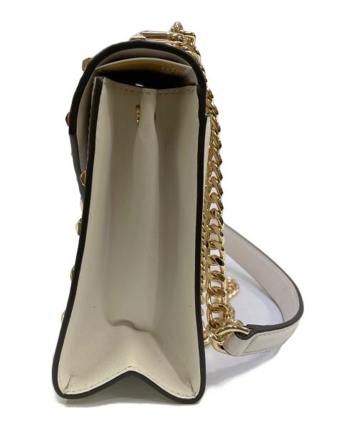 MICHAEL KORS（マイケル・コース）MICHAEL KORS (マイケル・コース) ショルダーバッグ ホワイト 未使用品の古着・服飾アイテム