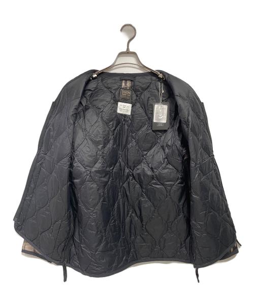 TAION（タイオン）TAION (タイオン) ミリタリー VネックWジップ ダウンジャケット-ソフトシェル ベージュ サイズ:l 未使用品の古着・服飾アイテム