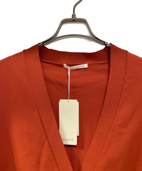 qualite（カリテ）qualite (カリテ) 薄手カーディガン オレンジ サイズ:F 未使用品の古着・服飾アイテム