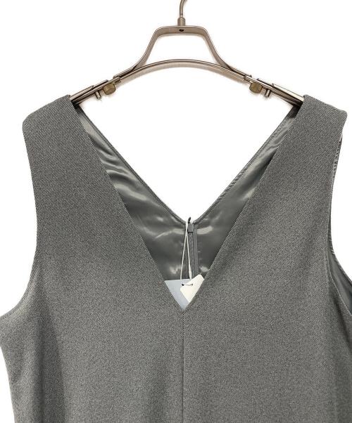 qualite（カリテ）qualite (カリテ) ノースリーブワンピース グレー サイズ:38 未使用品の古着・服飾アイテム