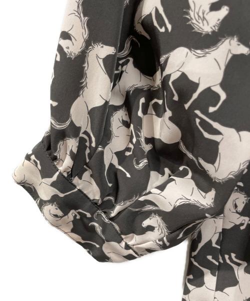 NOMBRE IMPAIR（ノンブルアンペール）NOMBRE IMPAIR (ノンブルアンペール) 半袖ブラウス グレー サイズ:Fの古着・服飾アイテム