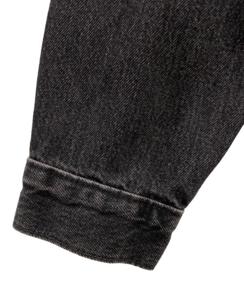 LEVI'S（リーバイス）LEVI'S (リーバイス) リラックスフィット トラッカージャケット ブラック サイズ:Sの古着・服飾アイテム