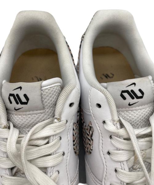 NIKE（ナイキ）NIKE (ナイキ) WMNS AIR FORCE 1 LX／ローカットスニーカー ホワイト サイズ:27の古着・服飾アイテム