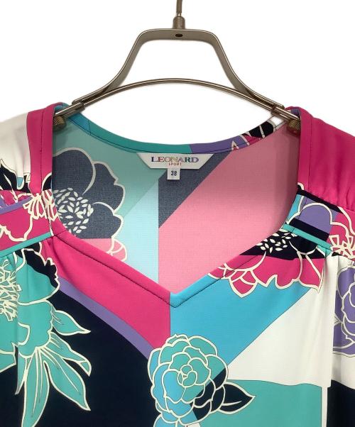LEONARD SPORT（レオナール スポーツ）LEONARD SPORT (レオナール スポーツ) 花柄七分丈カットソー スカイブルー サイズ:38の古着・服飾アイテム
