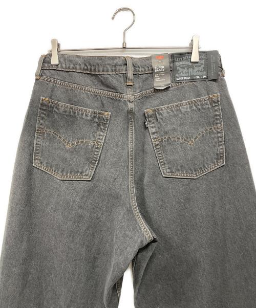 LEVI'S（リーバイス）LEVI'S (リーバイス) バギージーンズ グレー サイズ:W36L30 未使用品の古着・服飾アイテム