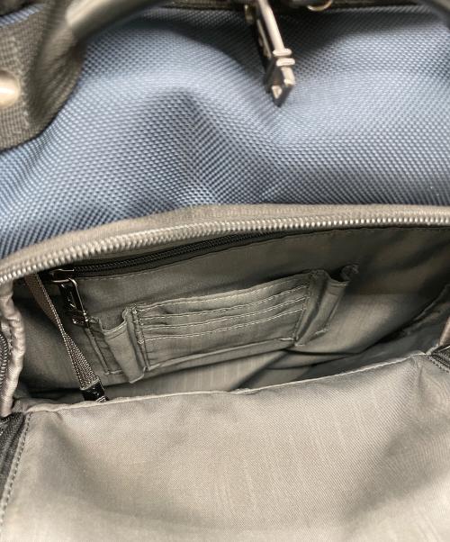 TUMI（トゥミ）TUMI (トゥミ) リュック ネイビーの古着・服飾アイテム