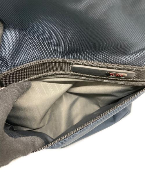 TUMI（トゥミ）TUMI (トゥミ) リュック ネイビーの古着・服飾アイテム