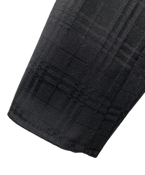 BURBERRY LONDON（バーバリーロンドン）BURBERRY LONDON (バーバリーロンドン) セットアップスーツ ブラック サイズ:44の古着・服飾アイテム