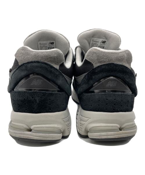 NEW BALANCE（ニューバランス）NEW BALANCE (ニューバランス) 2002R ローカットスニーカー ブラック サイズ:26.5の古着・服飾アイテム