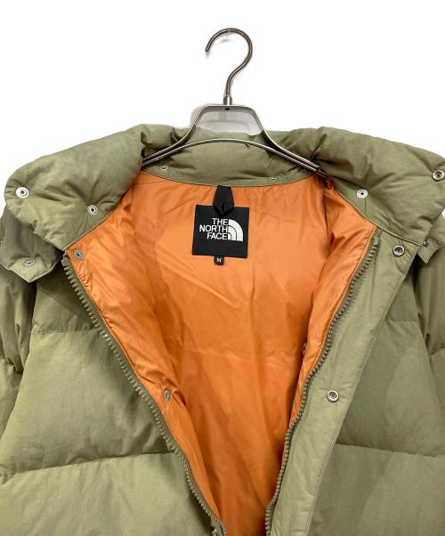 THE NORTH FACE（ザ ノース フェイス）THE NORTH FACE (ザ ノース フェイス) CAMP SIERRA Short ダウンジャケット オリーブ サイズ:Mの古着・服飾アイテム