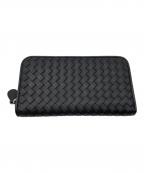 BOTTEGA VENETAボッテガベネタ）の古着「イントレチャート ジップアラウンドウォレット」｜ブラック