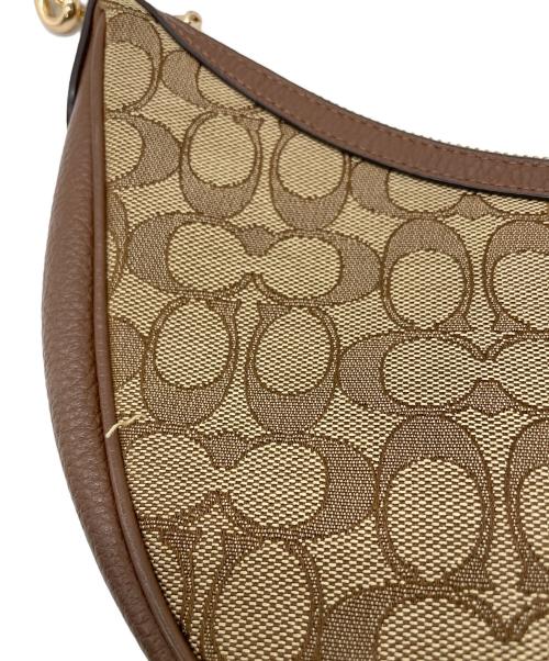 COACH（コーチ）COACH (コーチ) サドル マルチ アリア ショルダー バッグ・シグネチャー ブラウンの古着・服飾アイテム