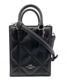 COACH（コーチ）の古着「ノース サウス ミニ トート・パフィー ダイヤモンド キルティング」｜ブラック