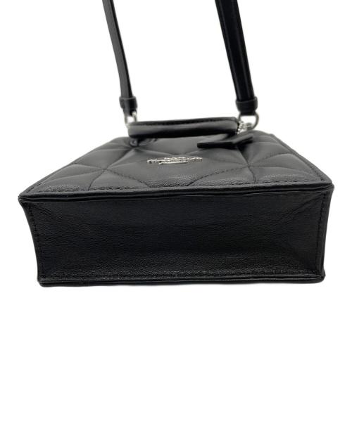 COACH（コーチ）COACH (コーチ) ノース サウス ミニ トート・パフィー ダイヤモンド キルティング ブラックの古着・服飾アイテム