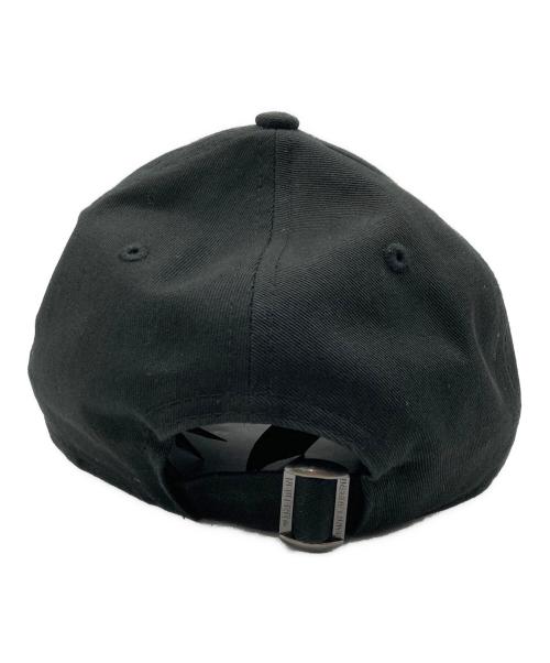 New Era（ニューエラ）New Era (ニューエラ) Saint Laurent Paris (サンローランパリ) キャップ ブラックの古着・服飾アイテム