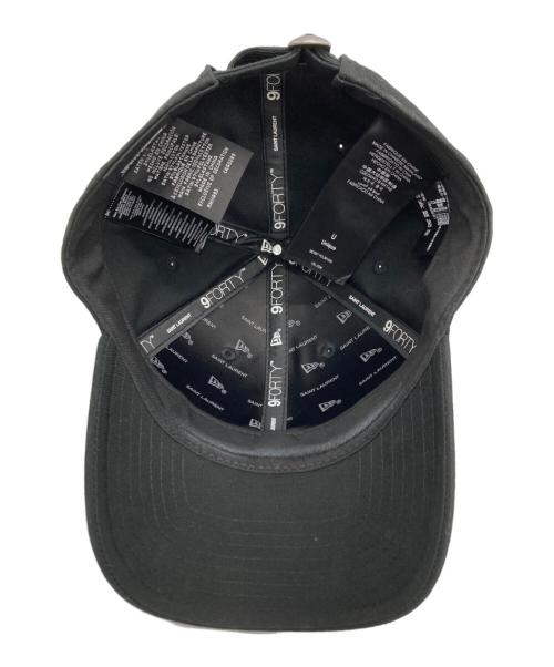 New Era（ニューエラ）New Era (ニューエラ) Saint Laurent Paris (サンローランパリ) キャップ ブラックの古着・服飾アイテム