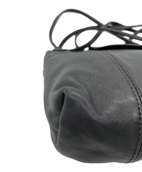 LONGCHAMP（ロンシャン）LONGCHAMP (ロンシャン) ショルダーバッグ ブラックの古着・服飾アイテム