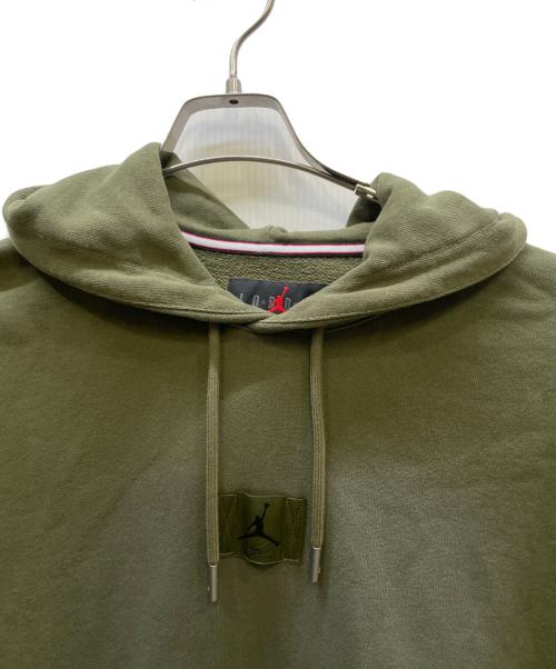 NIKE（ナイキ）NIKE (ナイキ) プルオーバーパーカー オリーブ サイズ:Mの古着・服飾アイテム