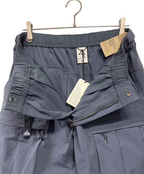 NIKE ACG（ナイキエーシージー）NIKE ACG (ナイキエーシージー) NIKE ACG SMITH SUMMIT CARGO PANTS ネイビー サイズ:L 未使用品の古着・服飾アイテム