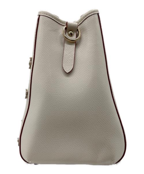 COACH（コーチ）COACH (コーチ) Flower Applique Small Margo Carryall ホワイトの古着・服飾アイテム