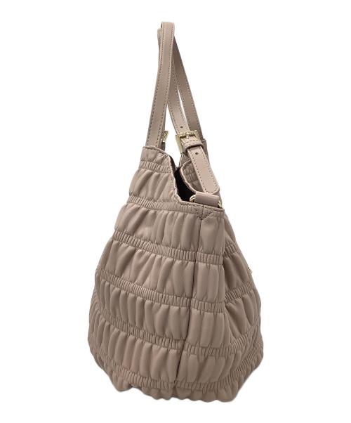 MICHEL KLEIN（ミッシェルクラン）MICHEL KLEIN (ミッシェルクラン) ギャザーデザインラウンドバッグ ピンク 未使用品の古着・服飾アイテム