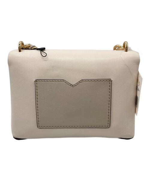 MICHAEL KORS（マイケル・コース）MICHAEL KORS (マイケル・コース) ショルダーバッグ ホワイト 未使用品の古着・服飾アイテム
