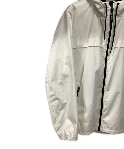 Calvin Klein（カルバンクライン）Calvin Klein (カルバンクライン) ナイロンパーカー ホワイト サイズ:Lの古着・服飾アイテム