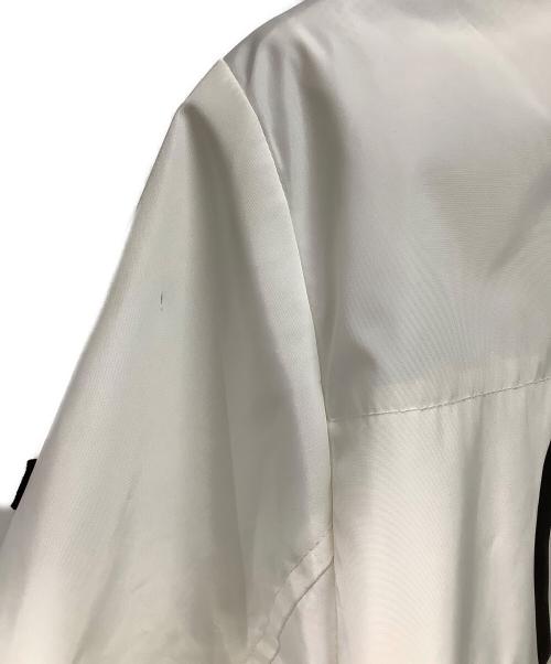 Calvin Klein（カルバンクライン）Calvin Klein (カルバンクライン) ナイロンパーカー ホワイト サイズ:Lの古着・服飾アイテム