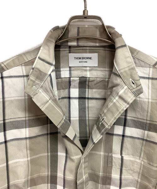 Thom Browne（トムブラウン）Thom Browne (トムブラウン) 長袖シャツ ホワイト×グレーの古着・服飾アイテム