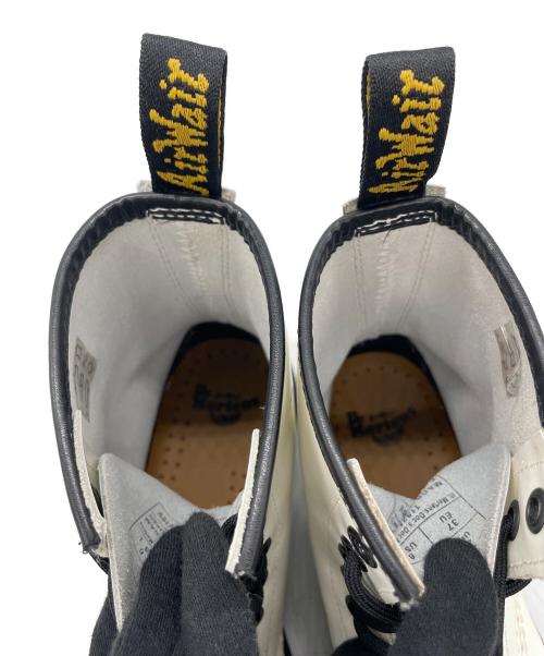 Dr.Martens（ドクターマーチン）Dr.Martens (ドクターマーチン) 8ホールブーツ ホワイト サイズ:UK4の古着・服飾アイテム