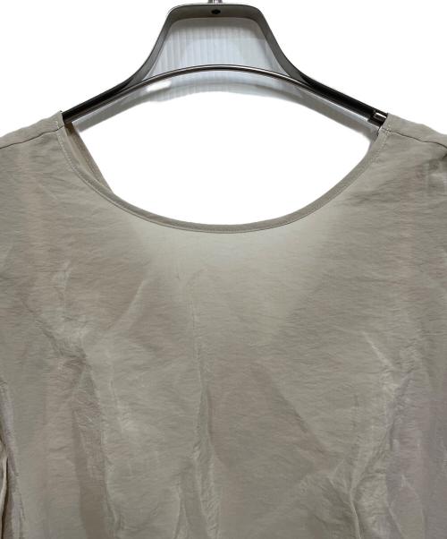 Kaene（カエン）kaene (カエン) シアーオーガンジーワンピース ベージュ サイズ:S 未使用品の古着・服飾アイテム
