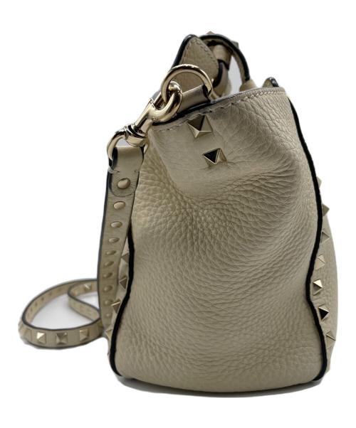VALENTINO GARAVANI（ヴァレンティノ・ガラヴァーニ）VALENTINO GARAVANI (ヴァレンティノ・ガラヴァーニ) 2WAYバッグ ホワイトの古着・服飾アイテム