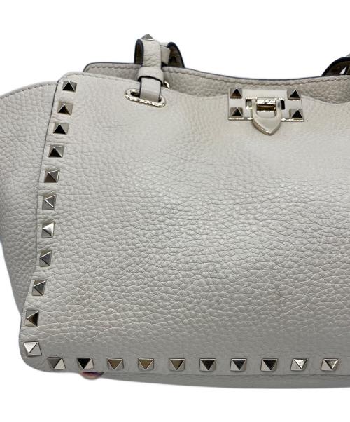 VALENTINO GARAVANI（ヴァレンティノ・ガラヴァーニ）VALENTINO GARAVANI (ヴァレンティノ・ガラヴァーニ) 2WAYバッグ ホワイトの古着・服飾アイテム