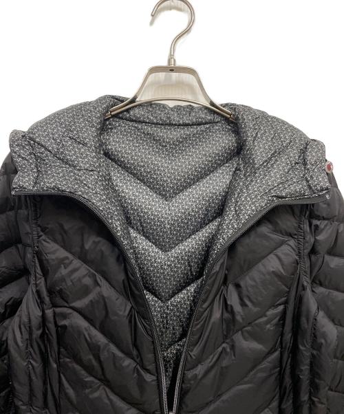 MICHAEL KORS（マイケルコース）MICHAEL KORS (マイケルコース) リバーシブル ダウンジャケット（Reversible Printed Nylon Packable Puffer Jacket） ブラック サイズ:XSの古着・服飾アイテム