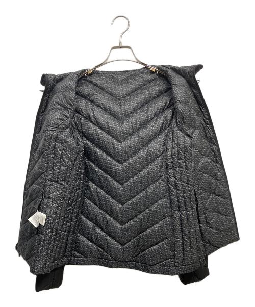 MICHAEL KORS（マイケルコース）MICHAEL KORS (マイケルコース) リバーシブル ダウンジャケット（Reversible Printed Nylon Packable Puffer Jacket） ブラック サイズ:XSの古着・服飾アイテム