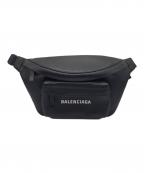 BALENCIAGAバレンシアガ）の古着「ボディバッグ」｜ブラック