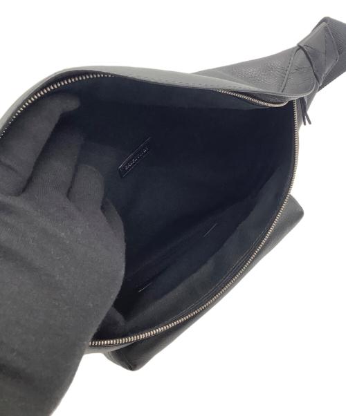 BALENCIAGA（バレンシアガ）BALENCIAGA (バレンシアガ) ボディバッグ ブラックの古着・服飾アイテム