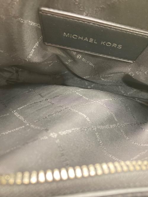 MICHAEL KORS（マイケルコース）MICHAEL KORS (マイケルコース) ショルダーバッグ ブラックの古着・服飾アイテム