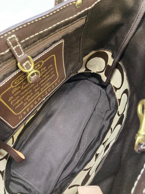COACH（コーチ）COACH (コーチ) シグネチャートートバッグ ブラウンの古着・服飾アイテム