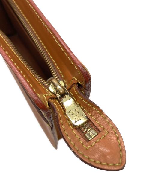 LOUIS VUITTON（ルイ ヴィトン）LOUIS VUITTON (ルイ ヴィトン) エピ ポシェット・オム キャメルの古着・服飾アイテム
