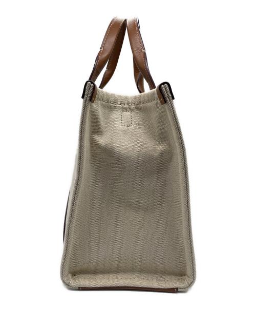 MARC JACOBS（マークジェイコブス）MARC JACOBS (マークジェイコブス) ザウェイビー キャンバス トートバッグ ミディアム ホワイト×ブラウンの古着・服飾アイテム